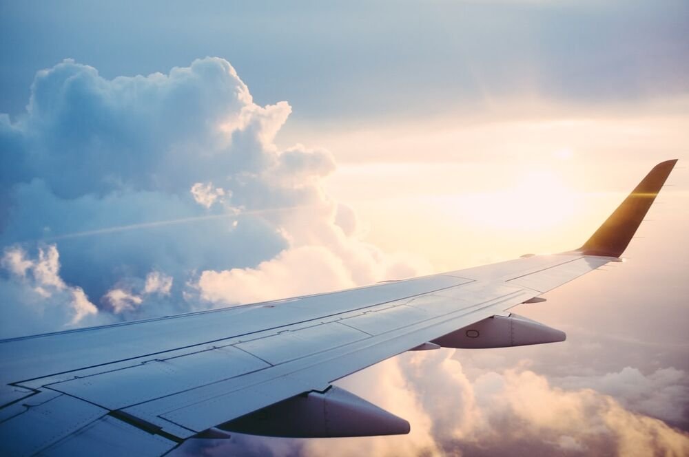 Aircraft wing in flight